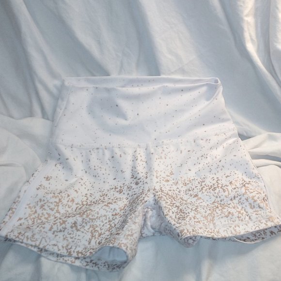 Buffbunny Collection Pants - Buffbunny size small yoga / workout shorts in white with copper splatters